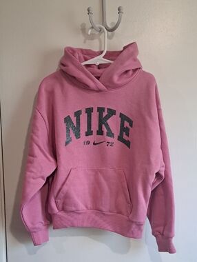 Nike Pink Pullover Hoodie with Front Pocket
